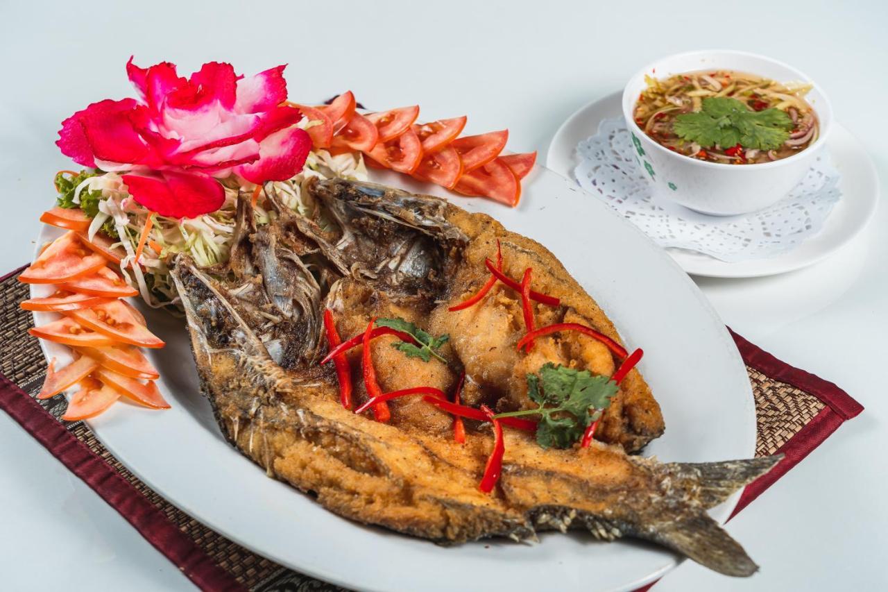 Elizabeth Hotel Bangkok Ngoại thất bức ảnh