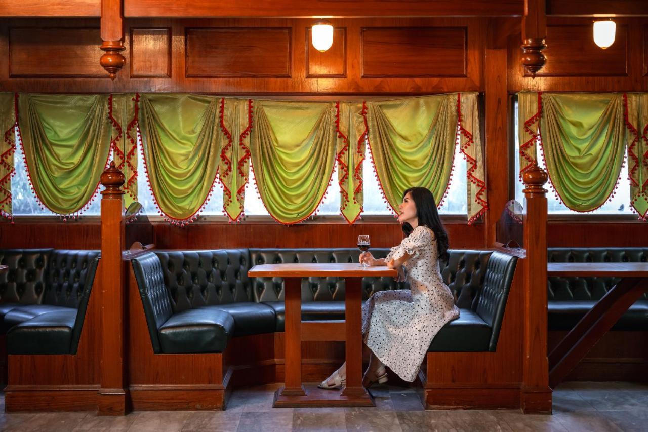 Elizabeth Hotel Bangkok Ngoại thất bức ảnh