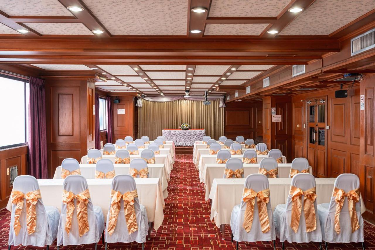 Elizabeth Hotel Bangkok Ngoại thất bức ảnh