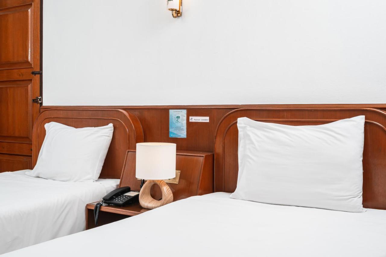 Elizabeth Hotel Bangkok Ngoại thất bức ảnh