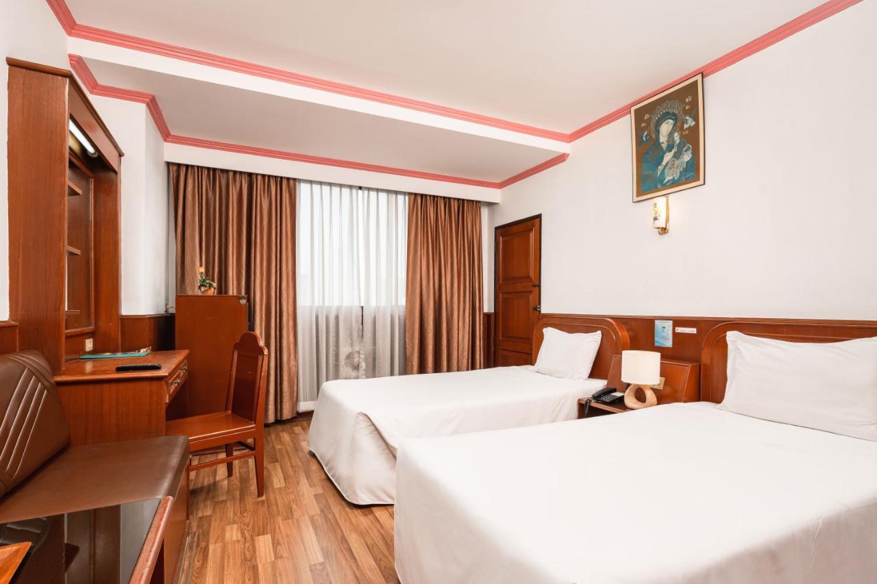 Elizabeth Hotel Bangkok Ngoại thất bức ảnh
