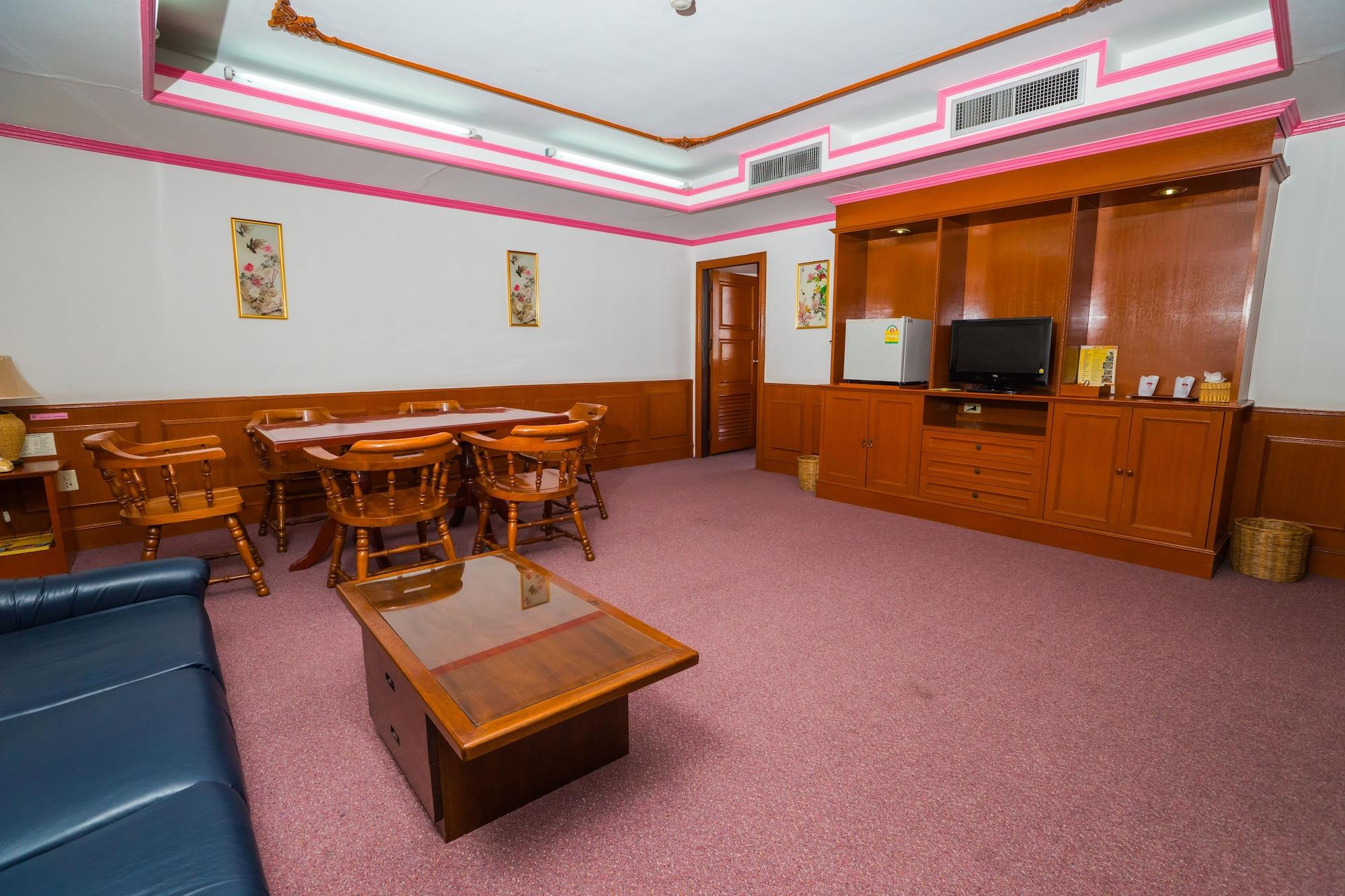 Elizabeth Hotel Bangkok Ngoại thất bức ảnh