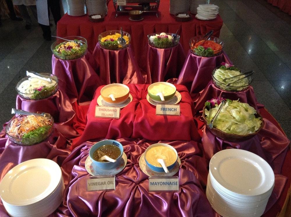 Elizabeth Hotel Bangkok Ngoại thất bức ảnh