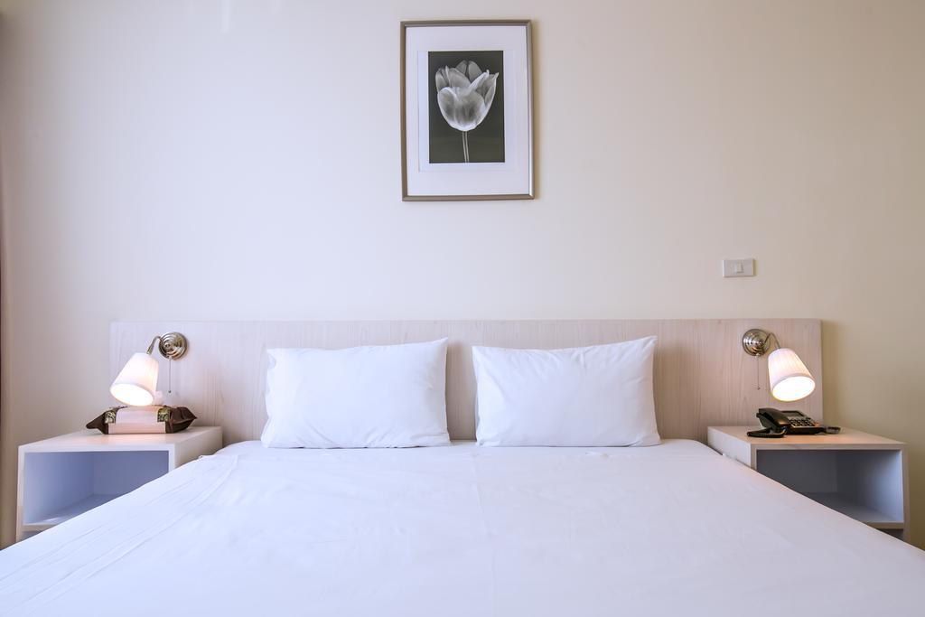 Elizabeth Hotel Bangkok Ngoại thất bức ảnh